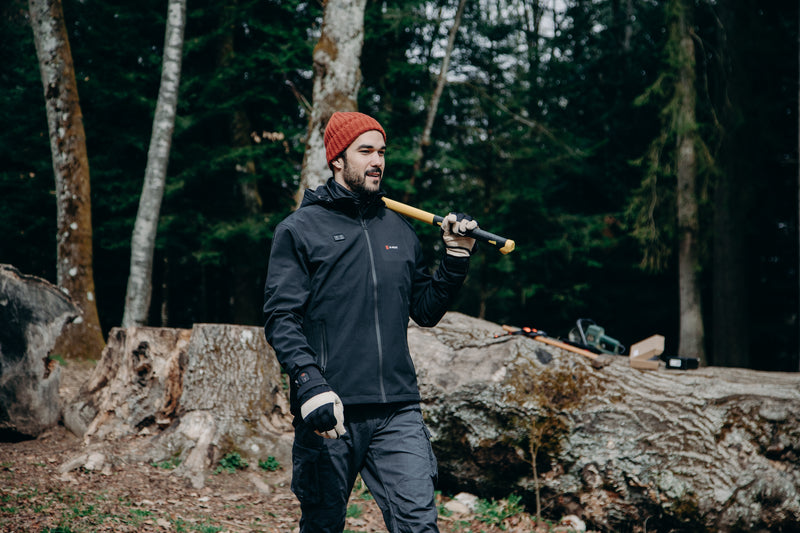 Veste chauffante et gants de travail chauffants