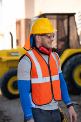 Sous-casque rafraîchissant avec protection nuque